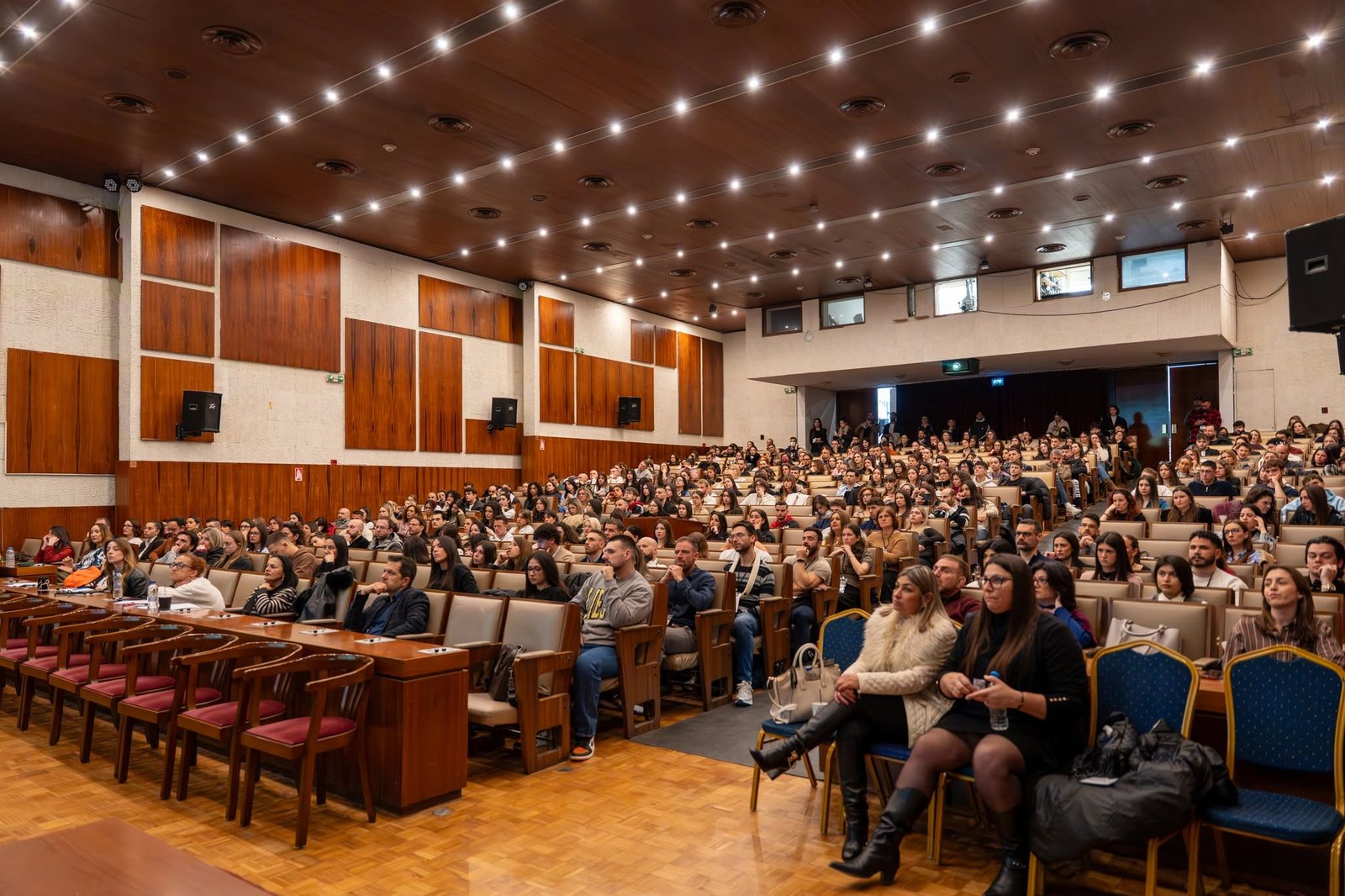 Χαιρετισμοί